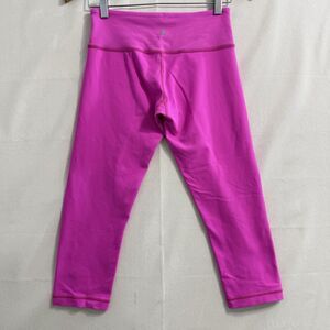 Lululemon Wunder Under Crop 20” Womens Size 6 Pink Rise Stretch